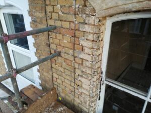 Non abrasive paint removal company London, damp