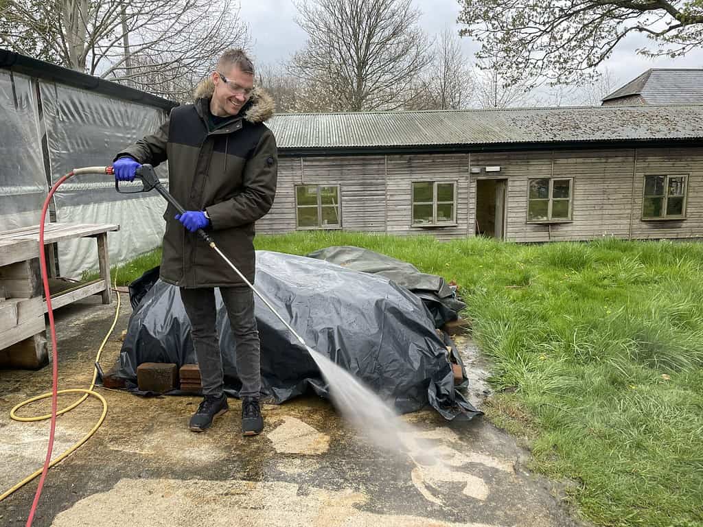 Conan Sammon Cleaning